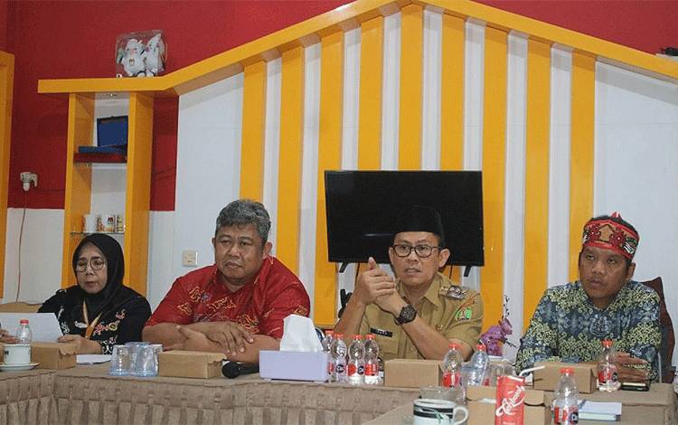 Pj Bupati Barito Timur Hadiri Musyawarah Penentuan Maskot Pilkada 2024